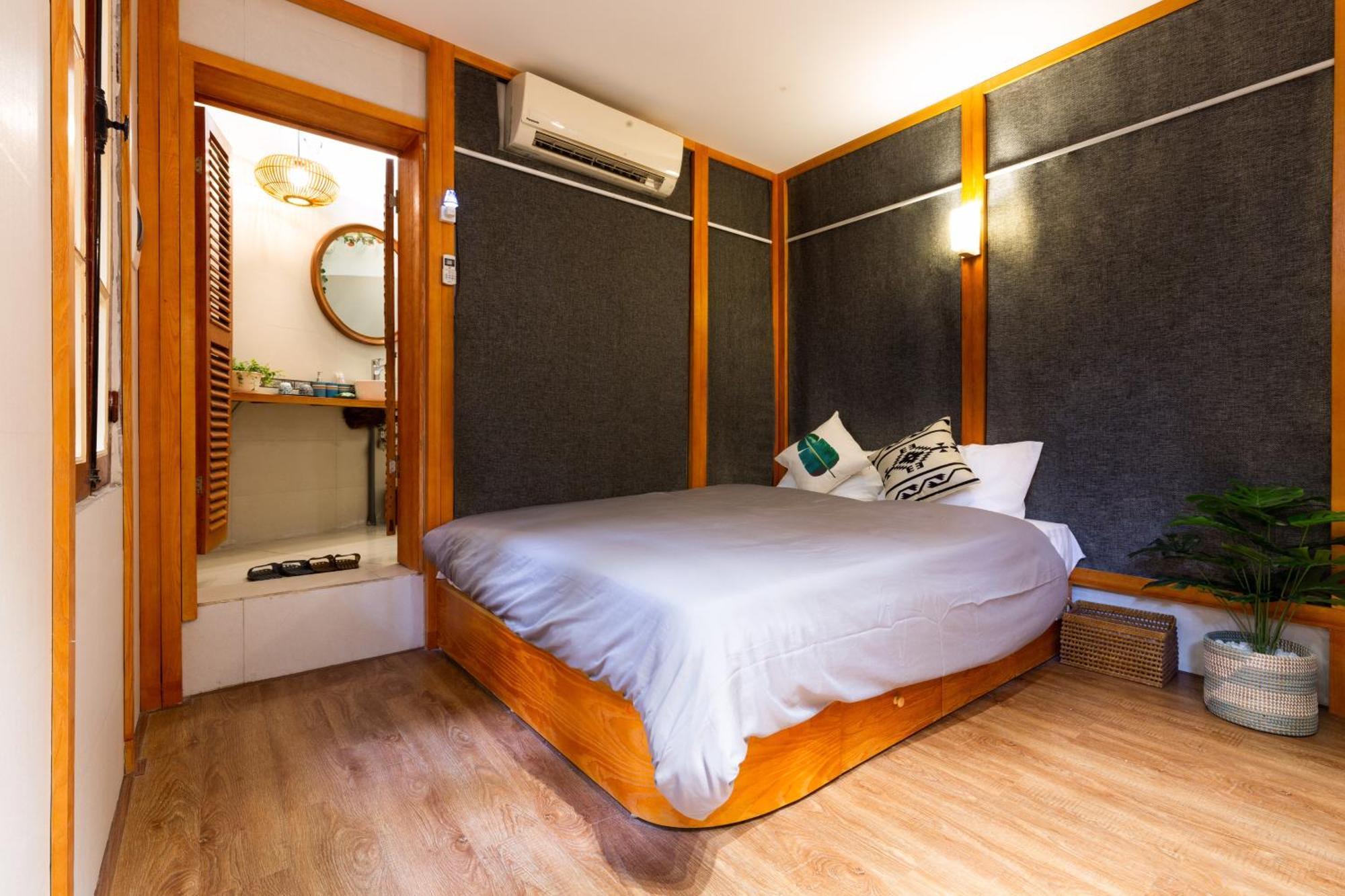 Laca Homestay Hanoi Buitenkant foto